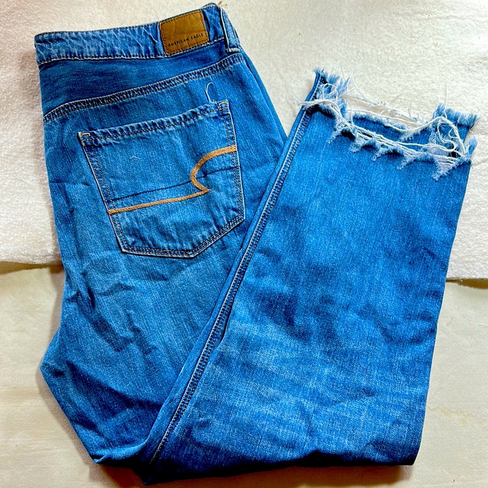 American Eagle Tomgirl Jeans